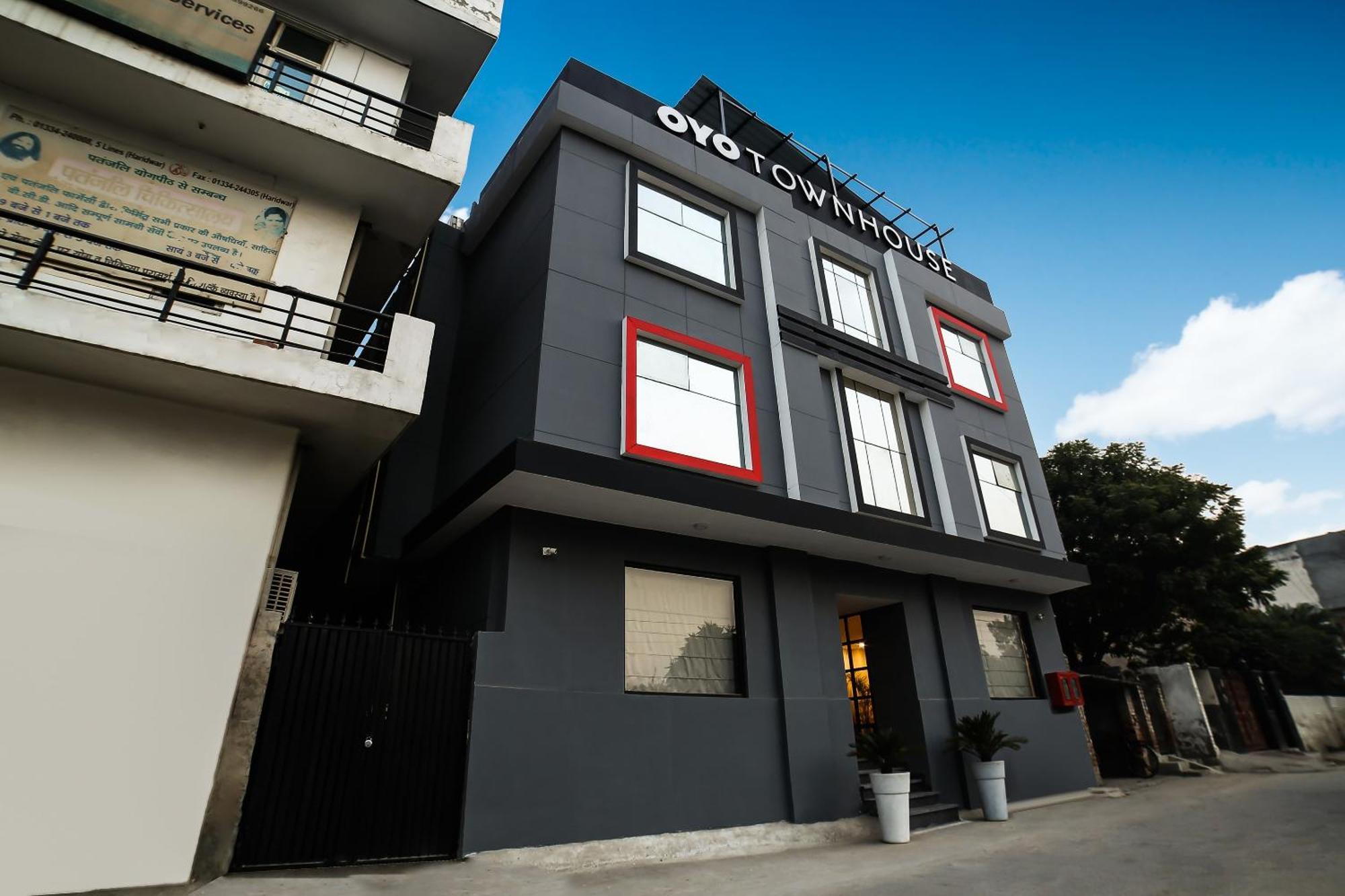 Collection O Townhouse 069 Hotel Gurgaon Exterior photo