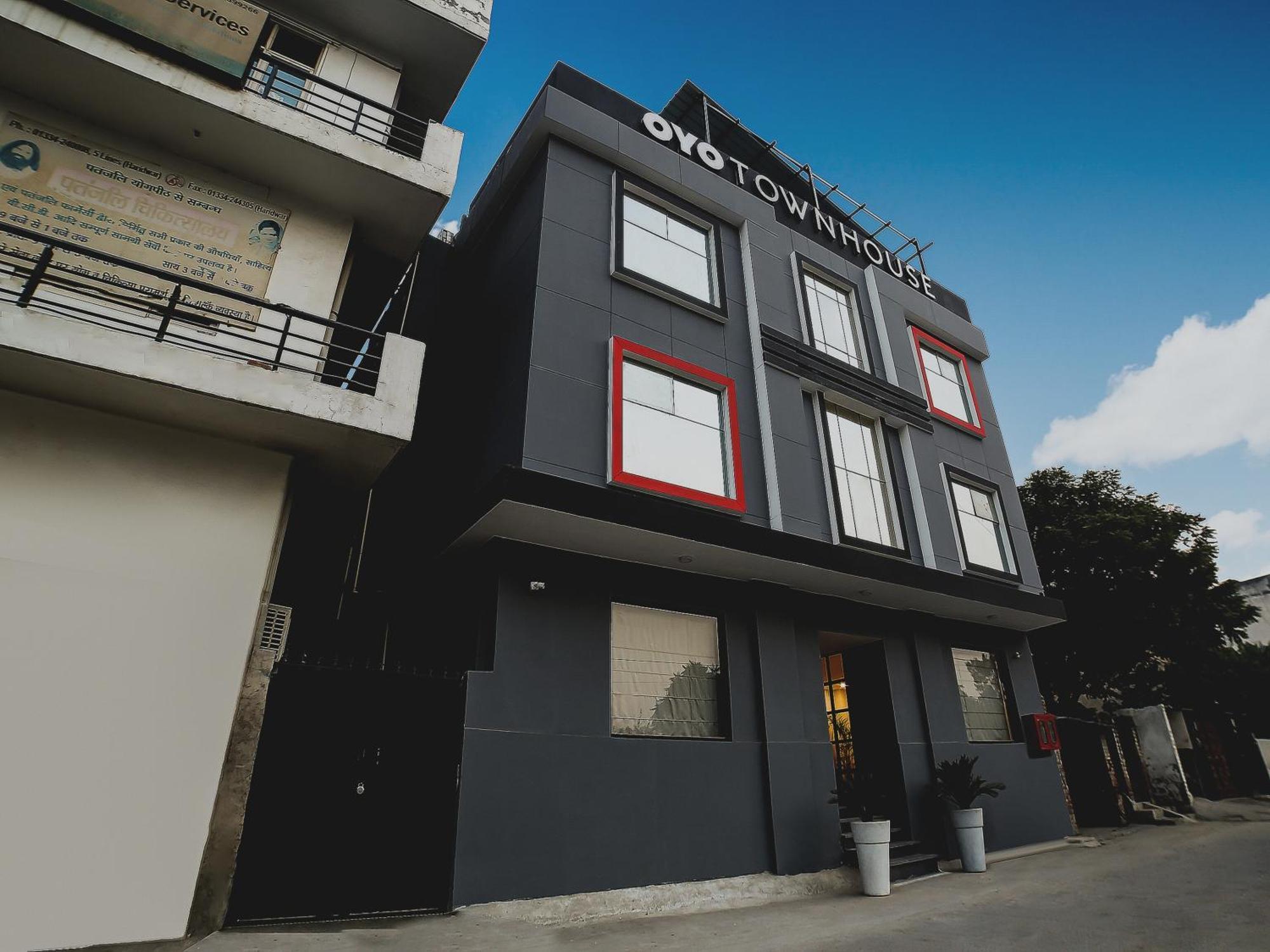 Collection O Townhouse 069 Hotel Gurgaon Exterior photo